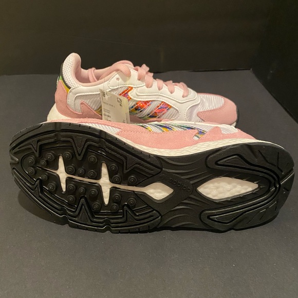 Adidas Originals Tresc Run Pale Rose Pink - Picture 5 of 7